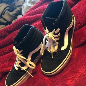 Women’s 6.5 Vans. Never Worn. $55 OBO